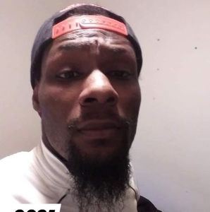 Meet your Posher, Troy